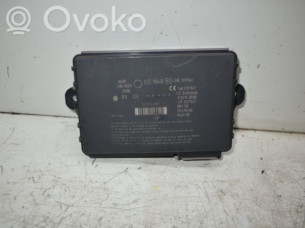 Module d'éclairage LCM   BJ3219H440BG