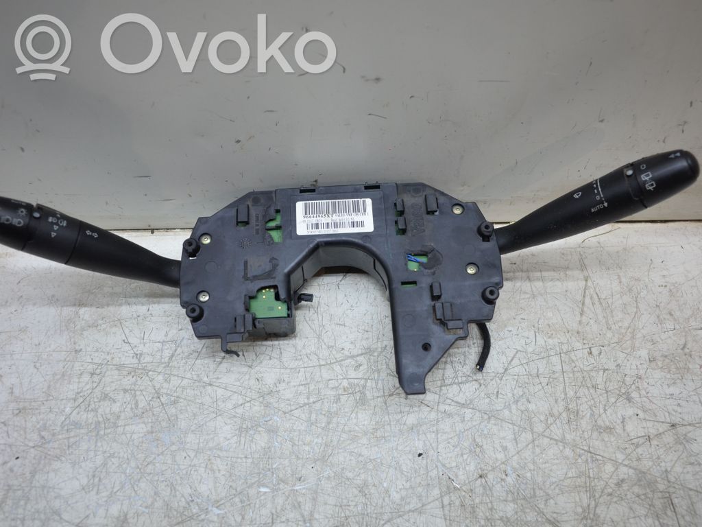 Citroen C4 I Picasso Interruptor/palanca de limpiador de luz de giro 