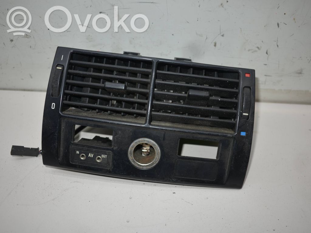 BMW X5 E53 Grille d'aération arrière 