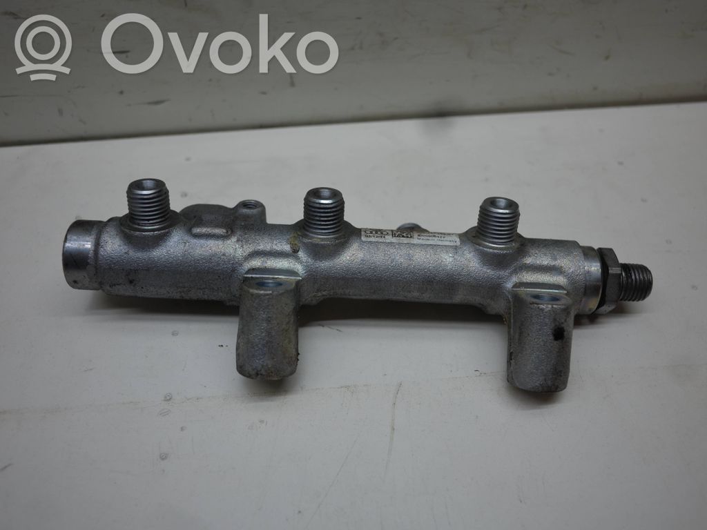 Audi A7 S7 4G Fuel main line pipe 