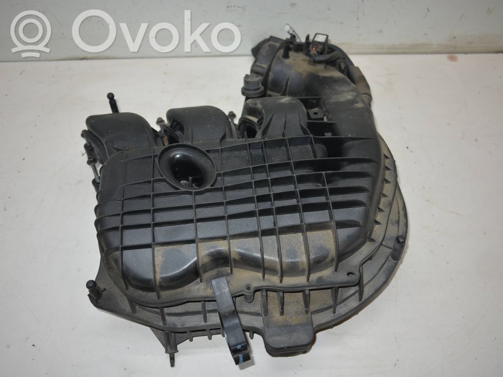 Chrysler Town & Country V Intake manifold 