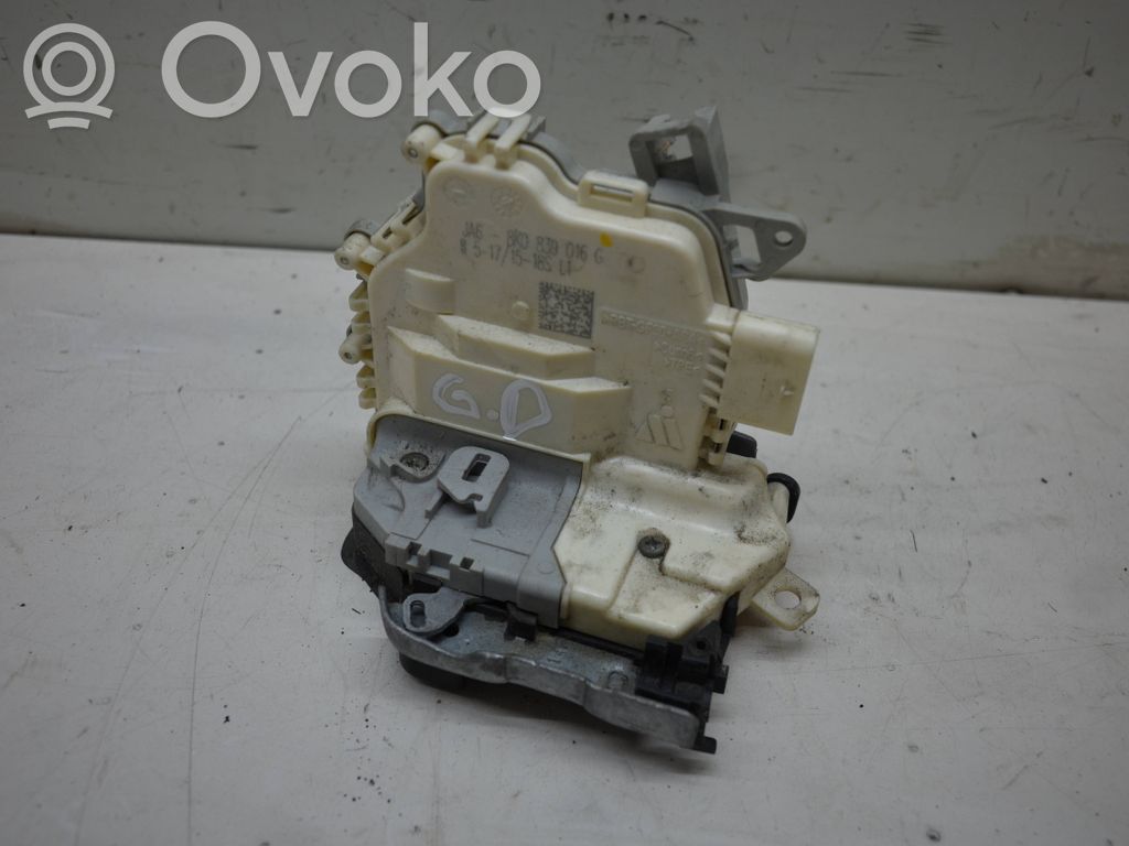 Audi A4 S4 B8 8K Takaoven lukko 
