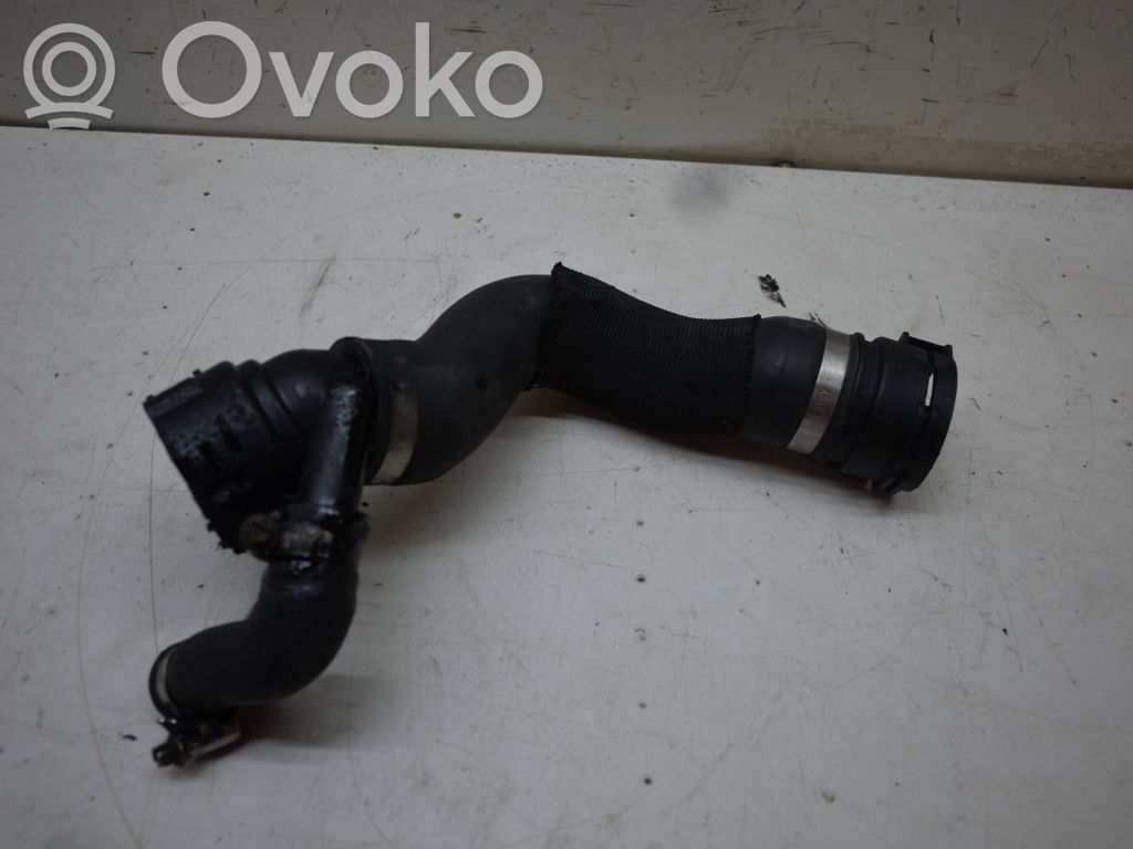 BMW 1 E81 E87 Engine coolant pipe/hose 