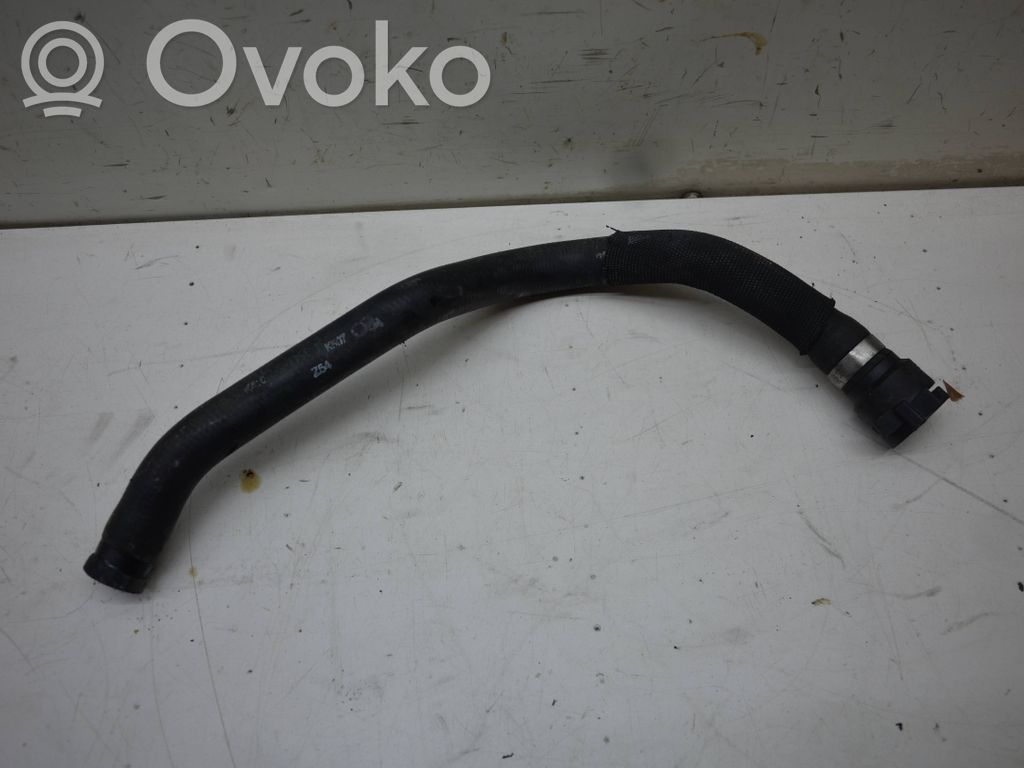 BMW 1 E81 E87 Engine coolant pipe/hose 