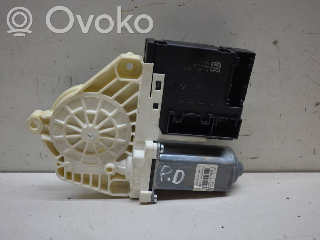 Volkswagen PASSAT CC Silnik regulatora szyby drzwi przednich 