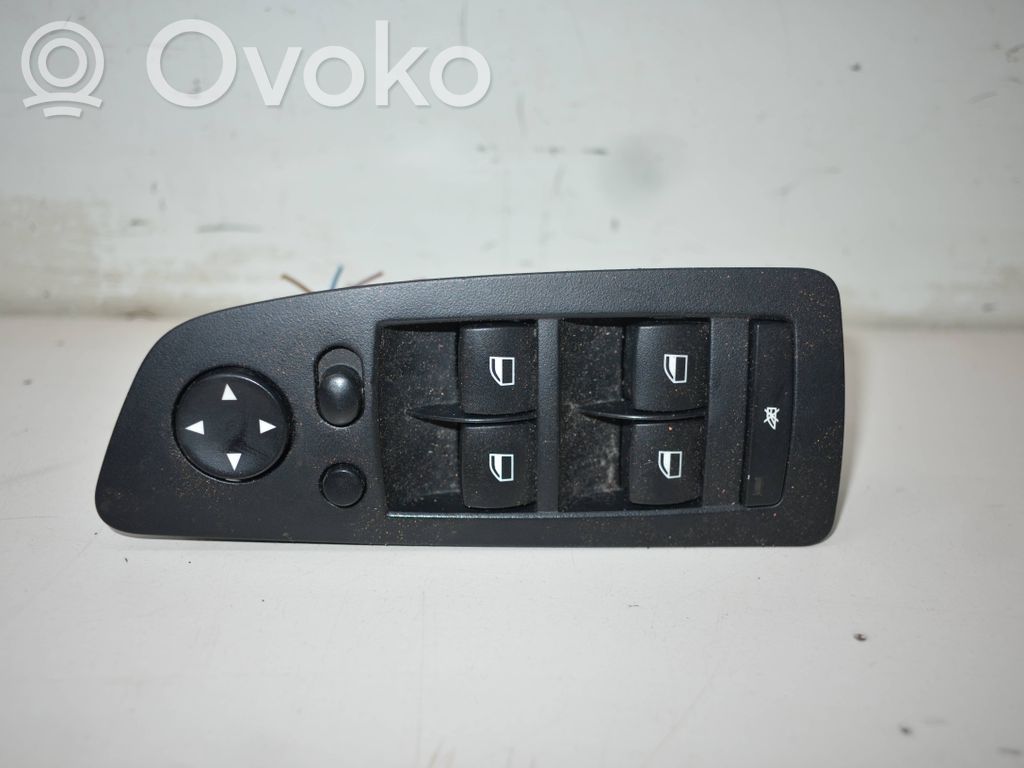 BMW 1 E81 E87 Electric window control switch 