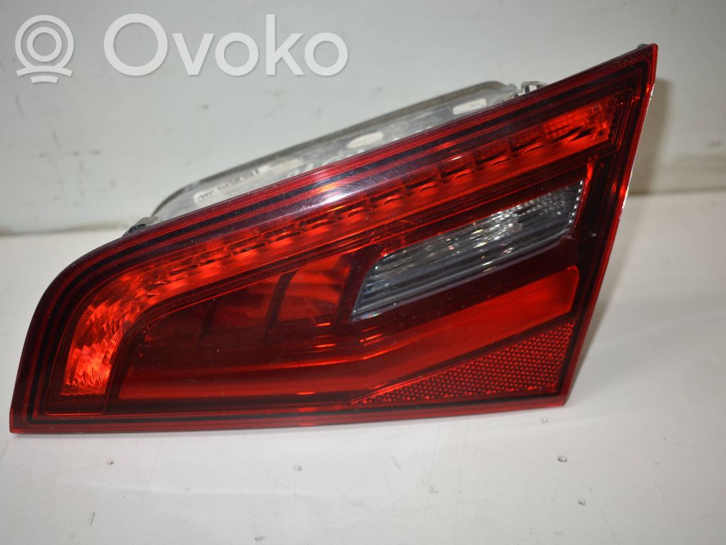Audi A3 S3 8V Galinis žibintas dangtyje 