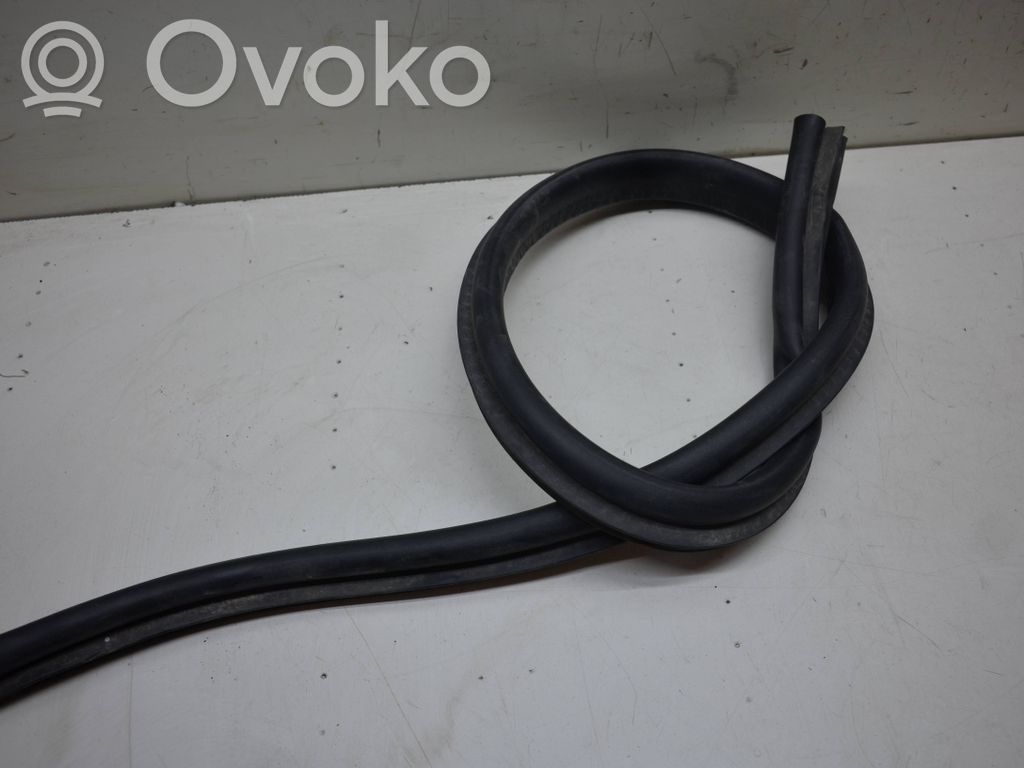 Audi A3 S3 8V Engine compartment rubber 