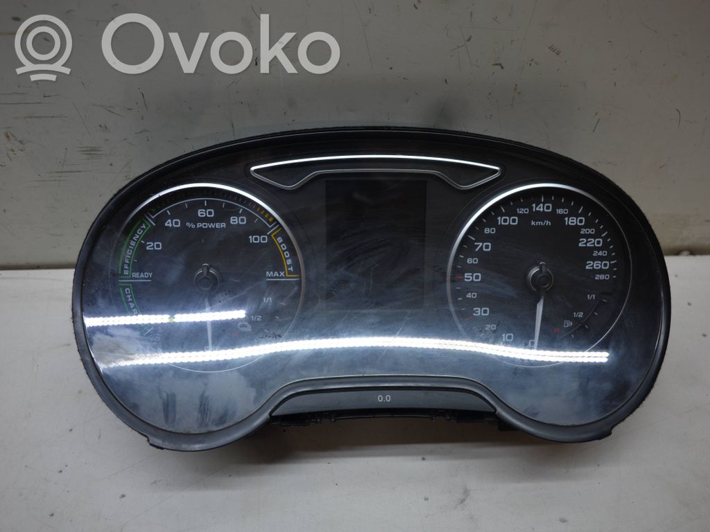 Audi A3 S3 8V Speedometer (instrument cluster) 