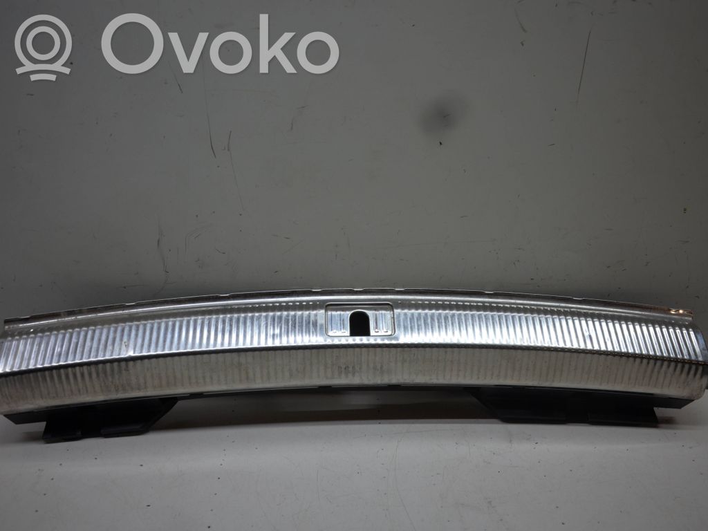 Audi A4 S4 B8 8K Osłona pasa bagażnika 