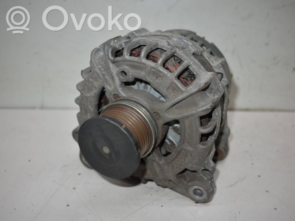 Audi A4 S4 B8 8K Ģenerators 