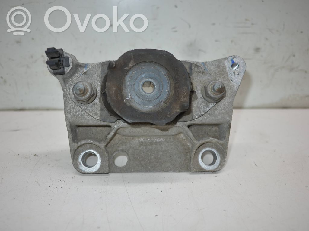 Smart ForTwo III C453 Engine mount bracket 