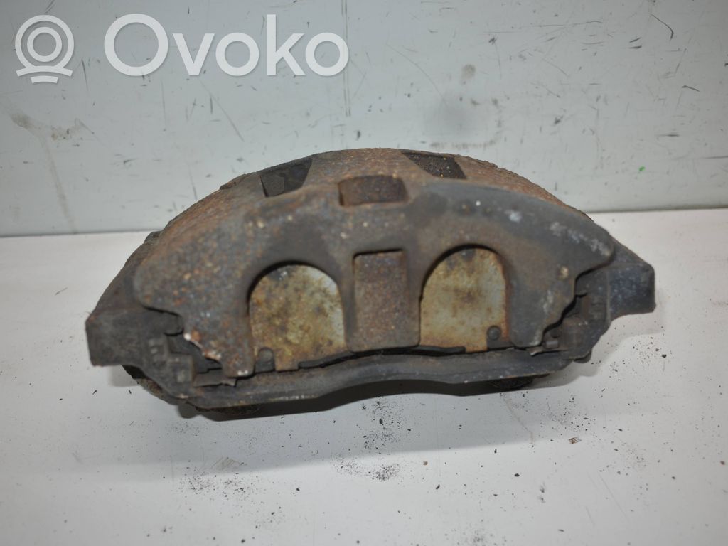 Dodge Grand Caravan Передний суппорт 