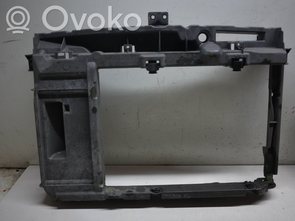Citroen C3 Picasso Radiatoru panelis 