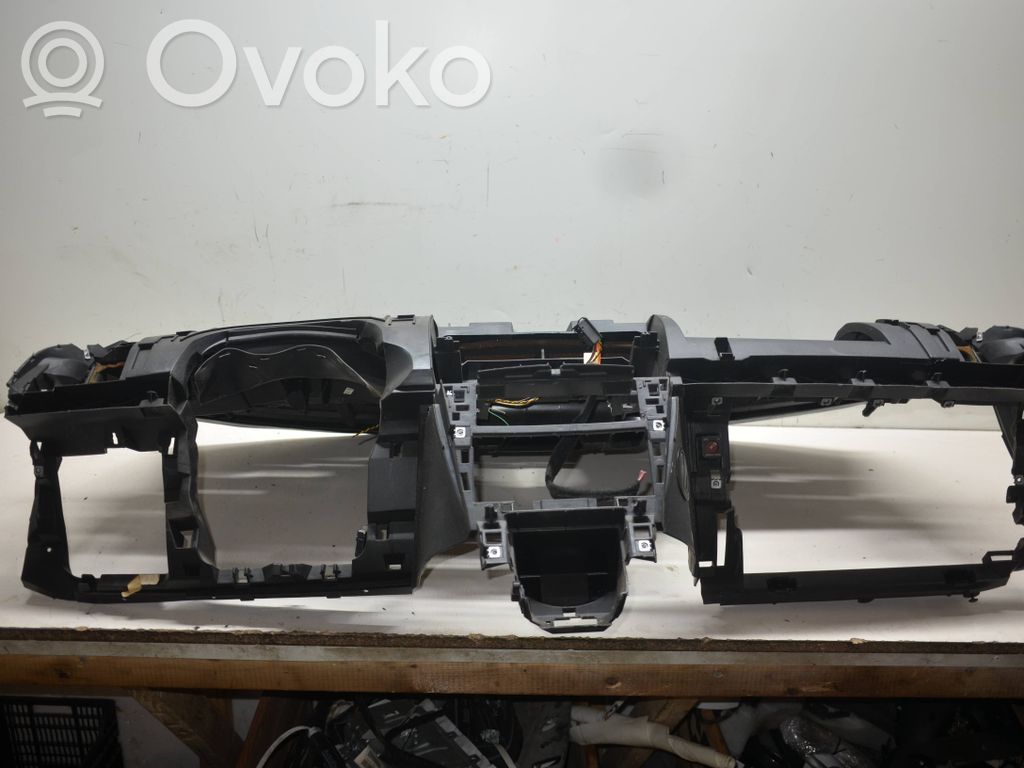 Citroen C4 I Panel de instrumentos 