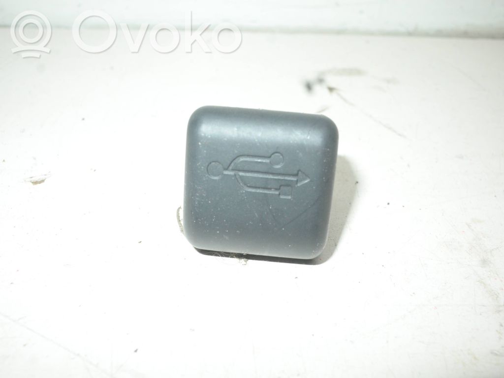 Enchufe conector USB   96644644XT