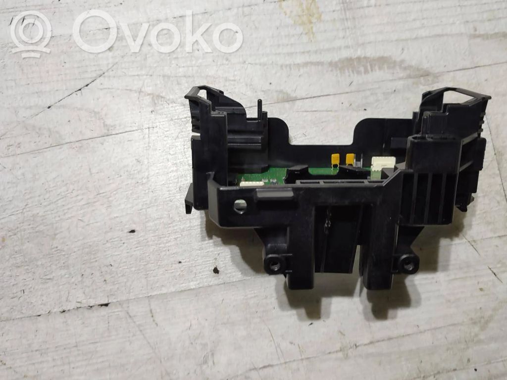 Volvo V40 Steering wheel trim 