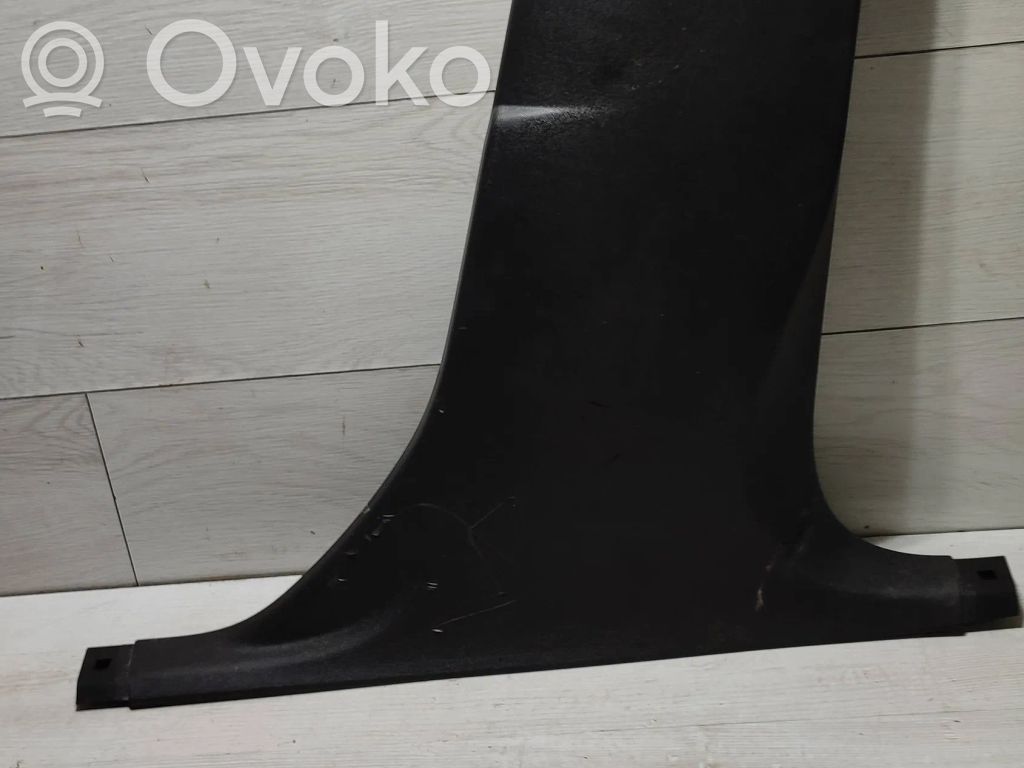 Volvo V40 (B) pillar trim (bottom) 