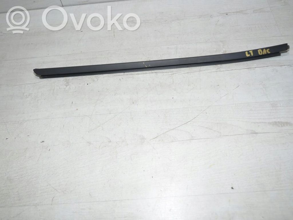 Dacia Duster II Rear door glass trim molding 