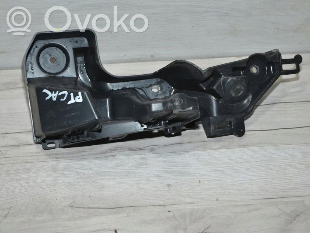Citroen C4 Cactus Rear bumper mounting bracket 