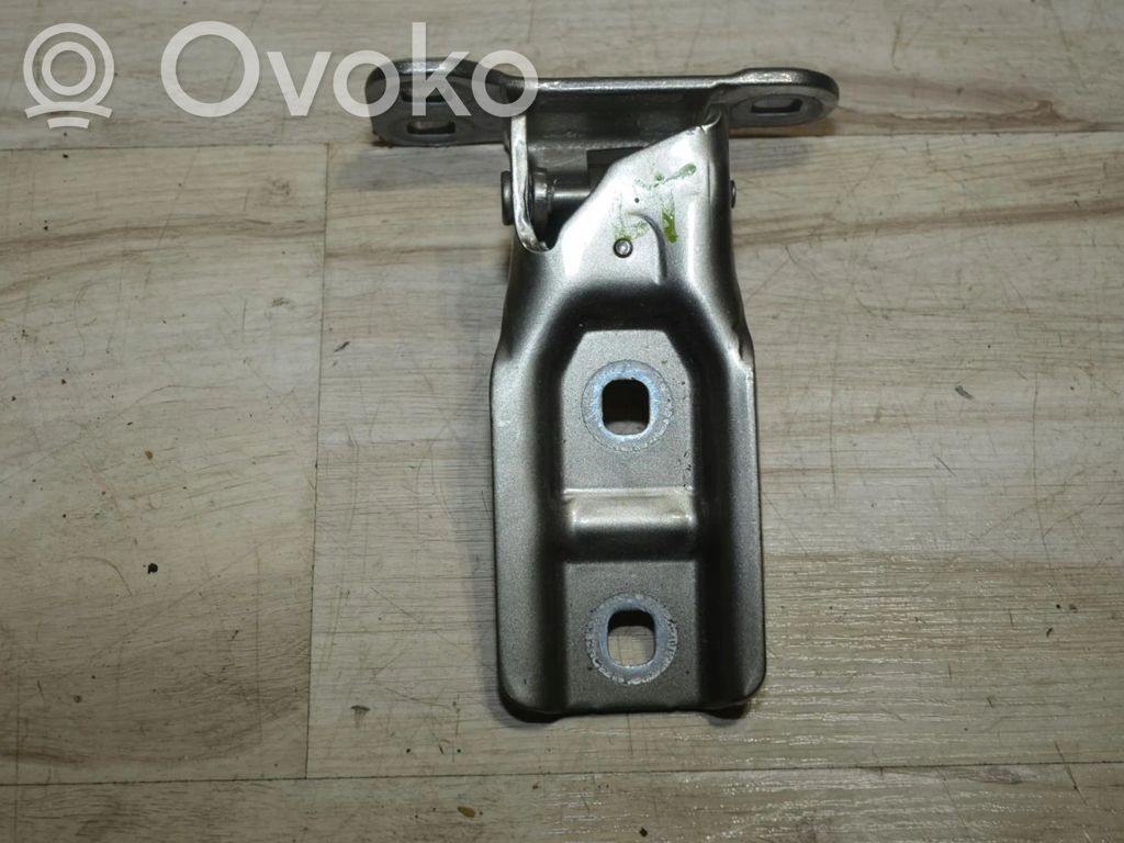 BMW 2 F45 Tailgate/trunk/boot hinge 