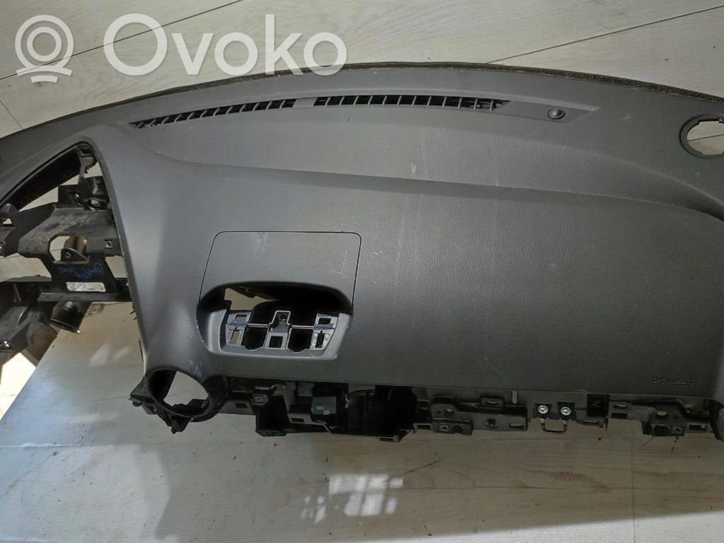 Mazda 2 Dashboard 