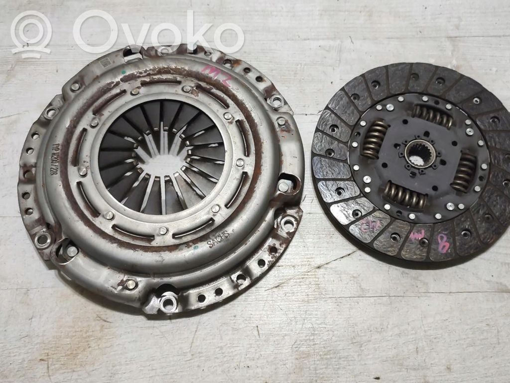 Mazda 2 Sankabos komplektas 