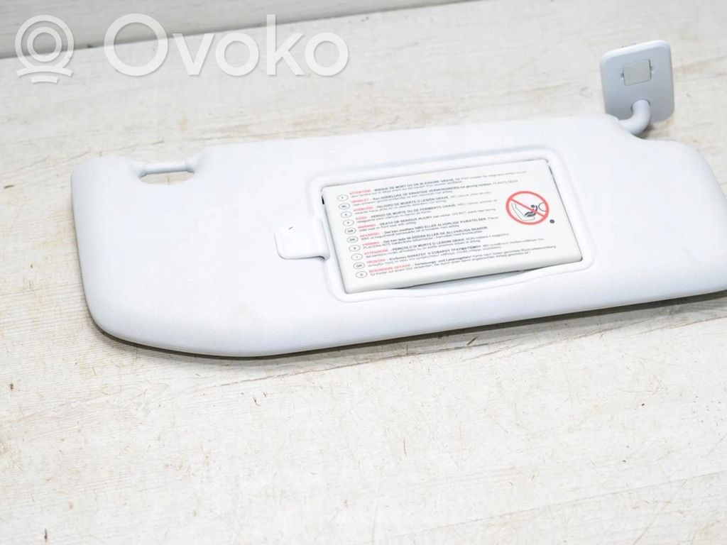 Sun visor
