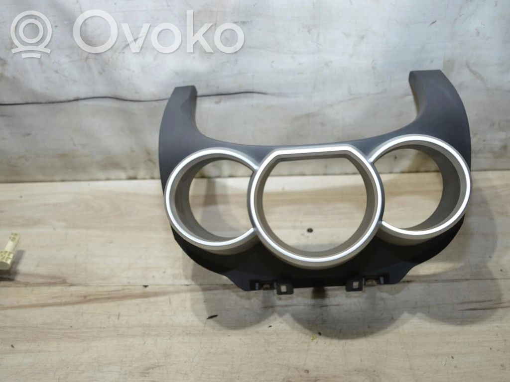 Renault Wind Dashboard trim 