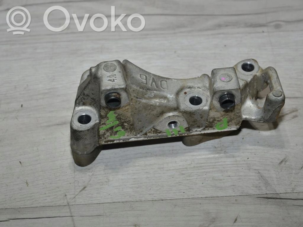 Peugeot Partner Engine mounting bracket 