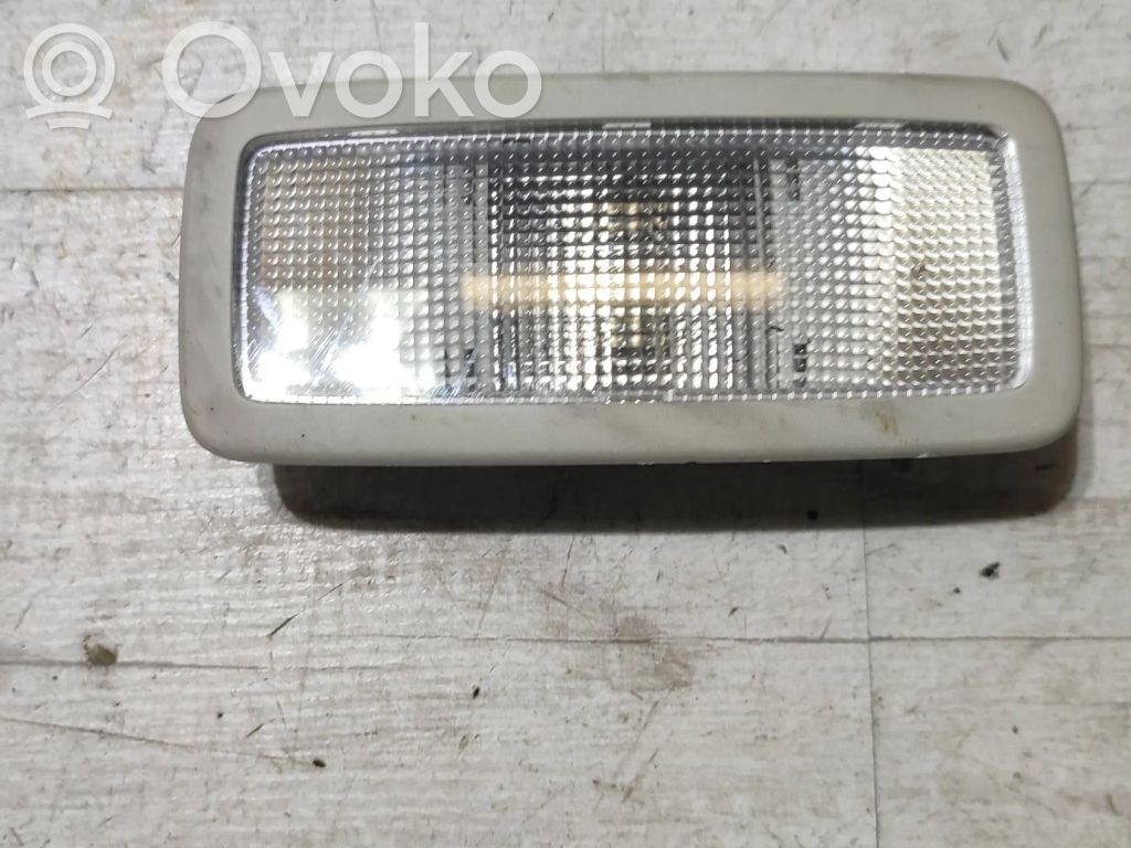 Mazda 3 III Lampka podsufitki tylna 