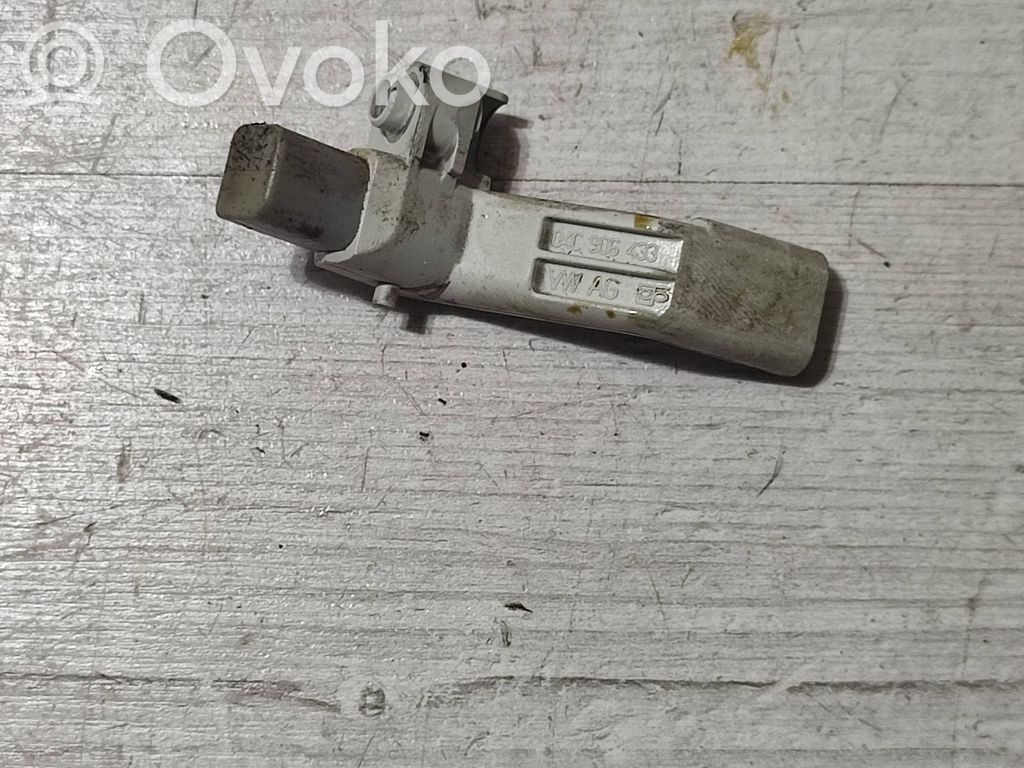 Volkswagen Touran III Crankshaft position sensor 