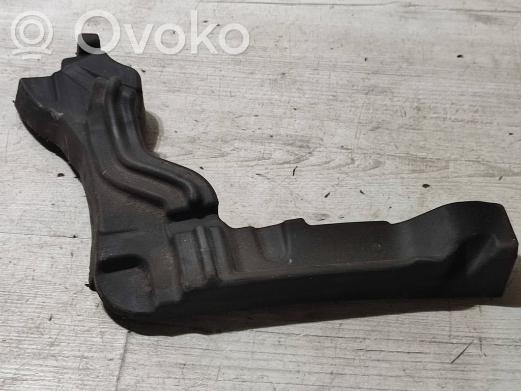 Peugeot 308 Wiper trim 