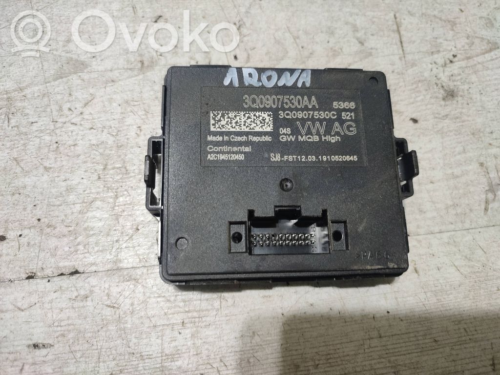 Seat Arona Gateway control module 
