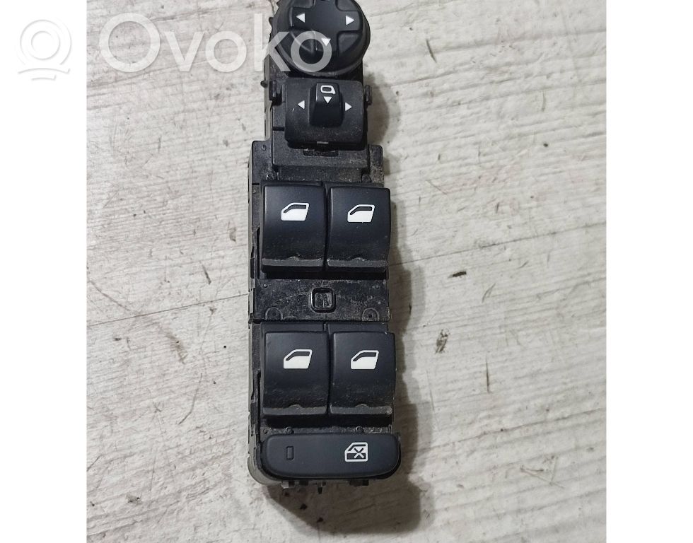 Peugeot 2008 II Przyciski szyb 