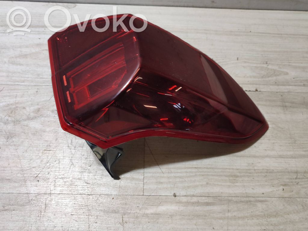 Suzuki Vitara (LY) Luci posteriori 