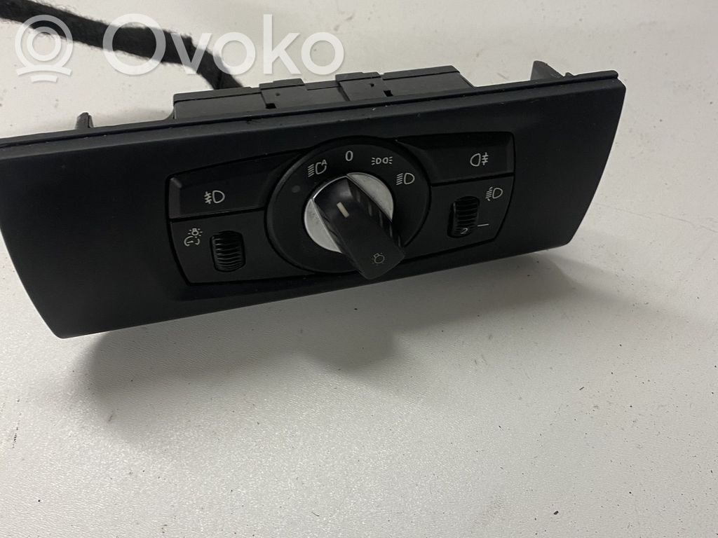 Light switch   913472501,3361010101