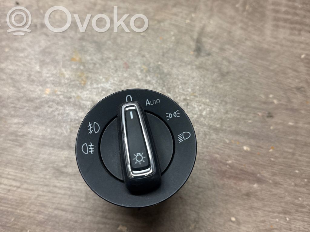 Seat Ibiza V (KJ) Light switch 