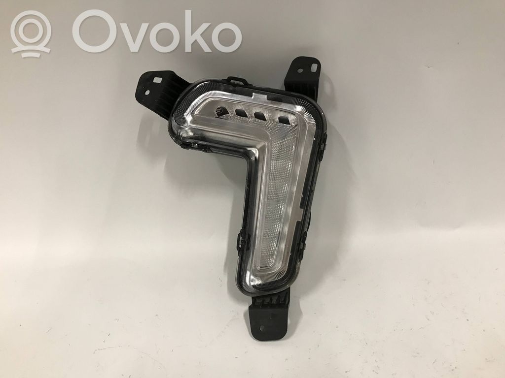 Maxus e-Deliver 3 LED Daytime headlight 