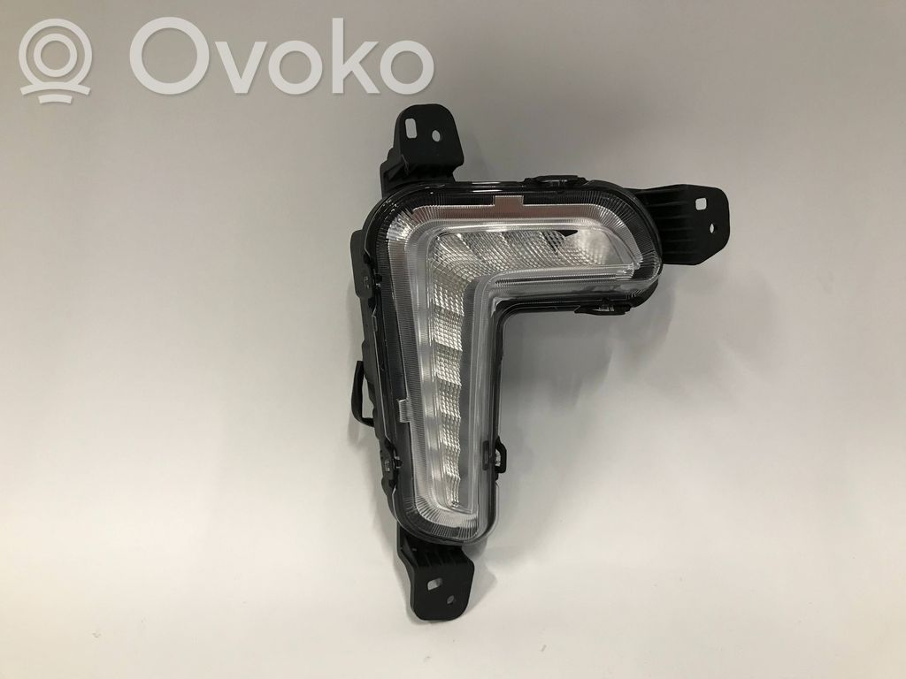 LED dienas gaisma   C00003416