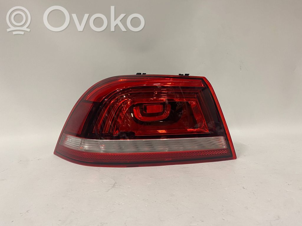 Takavalot   1Q045095AA,1Q0945095AA