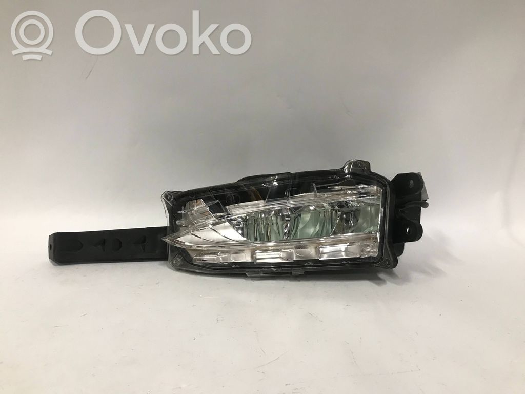 Lexus NX Światło przeciwmgłowe przednie 