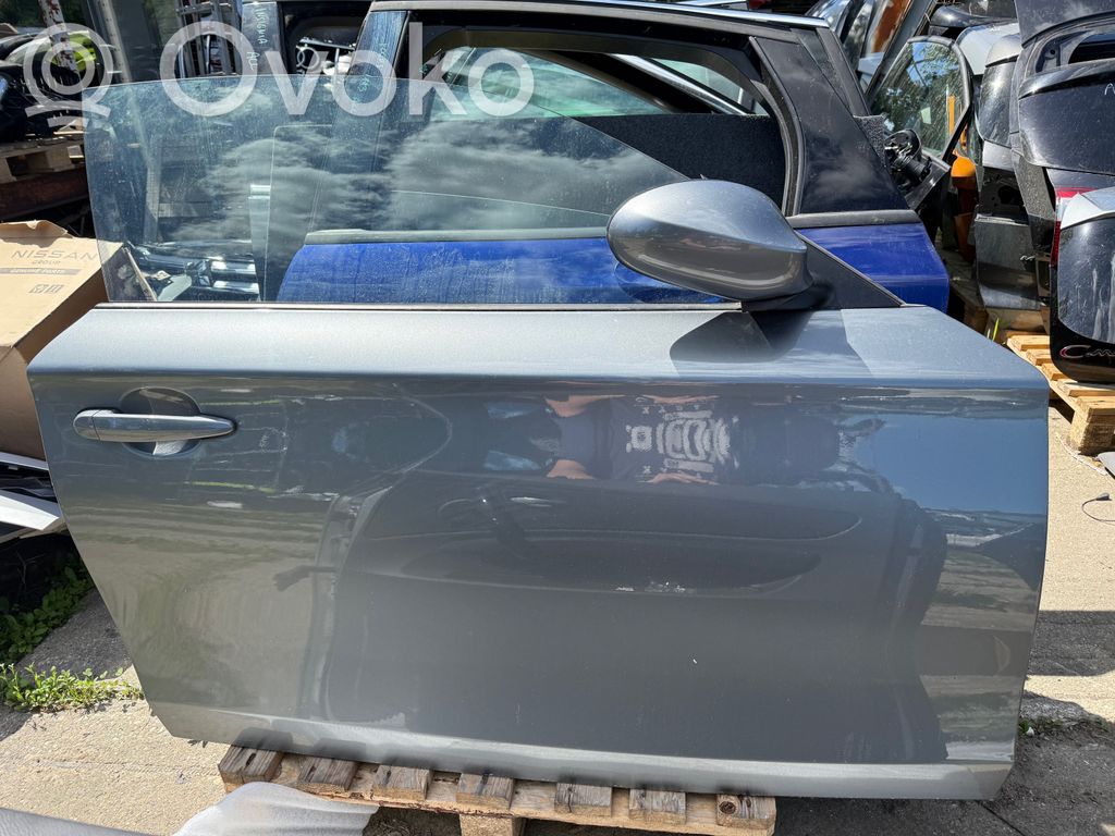 BMW 1 E81 E87 Priekinės durys (dvidurio) 