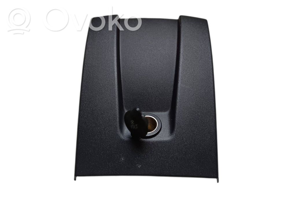 Volvo C30 Kita salono detalė 