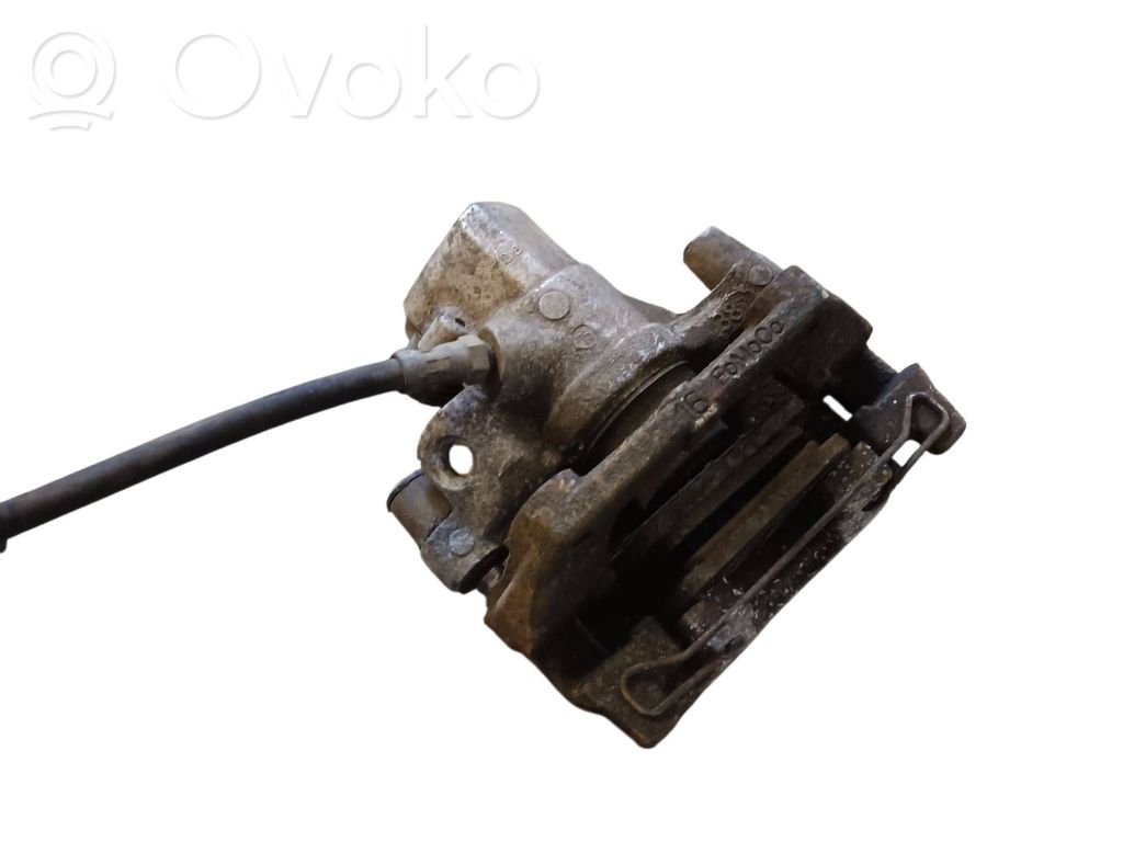 Volvo V50 Galinis suportas 