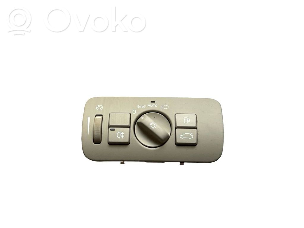 Volvo XC60 Light switch 