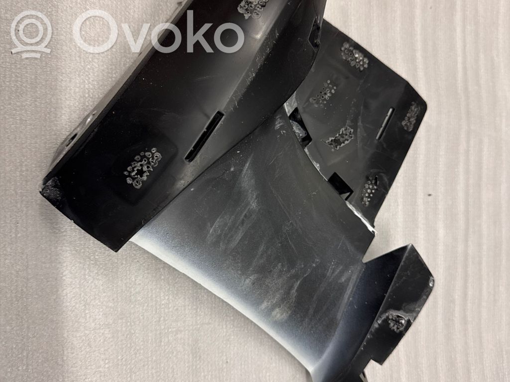 Tesla Model 3 Передний держатель бампера 