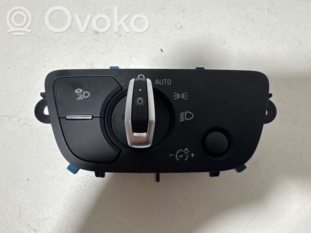 Audi A4 S4 B9 8W Light switch 