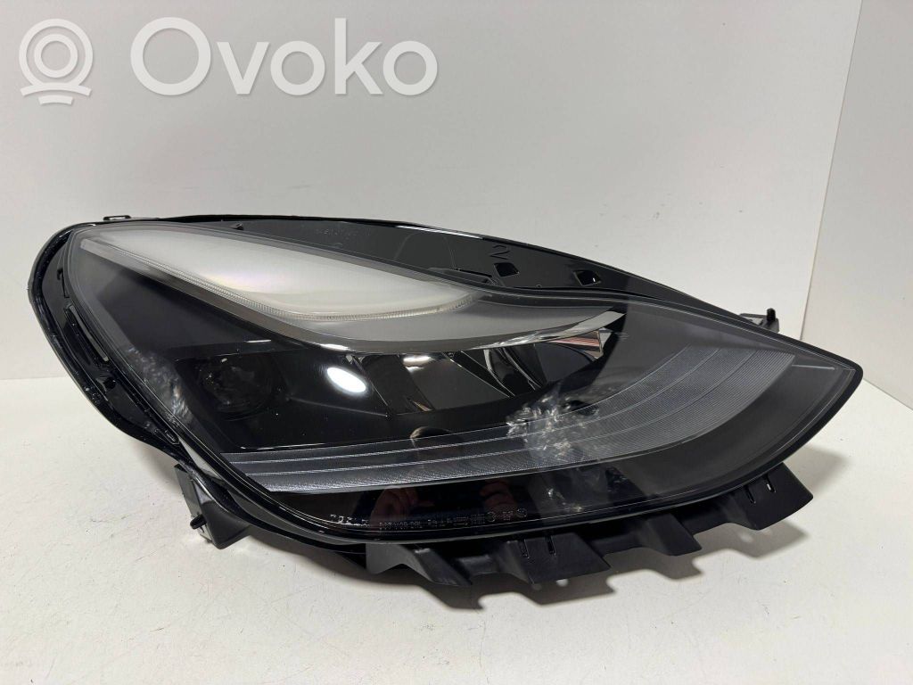 Tesla Model Y Headlight/headlamp 
