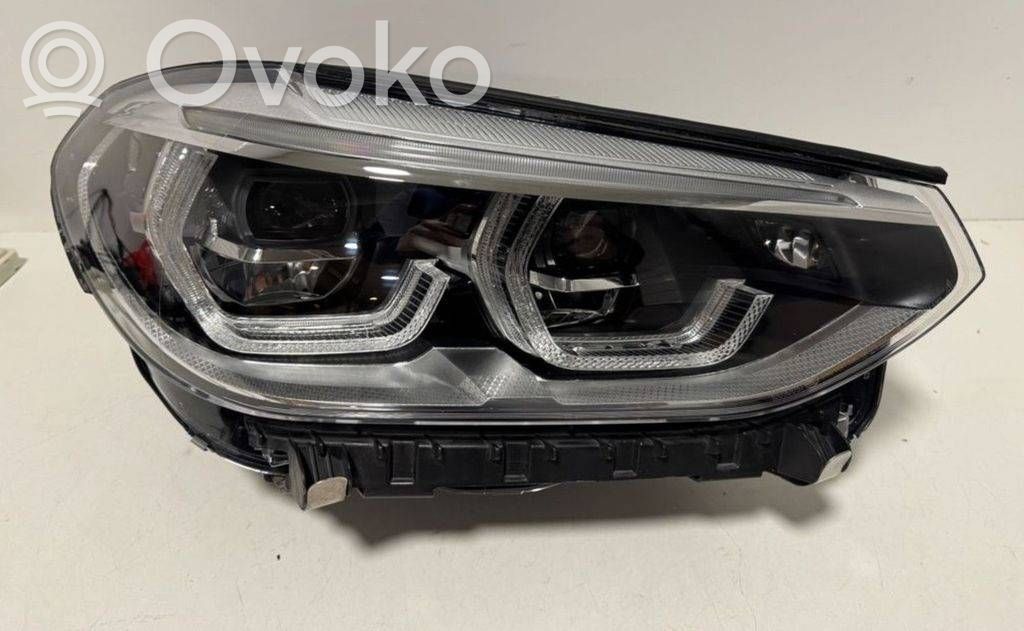 BMW X3 G01 Lampa przednia 